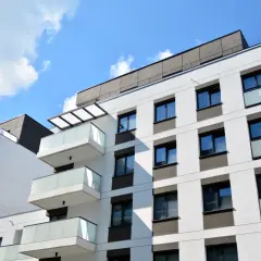 Czy można starać się o mieszkanie komunalne w innym mieście? Sprawdź wymagania