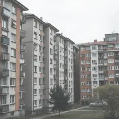 Jak wykupić mieszkanie komunalne - poznaj kluczowe wymagania i kroki