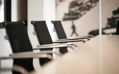 Sala konferencyjna Lublin – na jakie parametry techniczne i organizacyjne warto zwrócić uwagę przed rezerwacją?