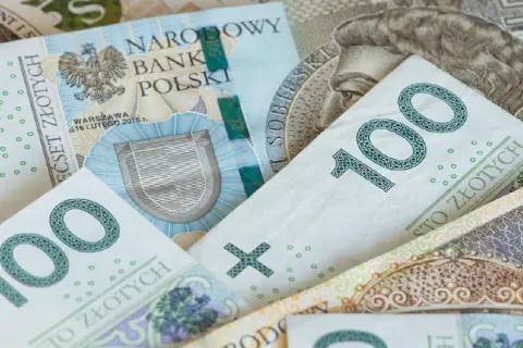 Ile zarabia radny osiedla we Wrocławiu? Zaskakujące kwoty i fakty