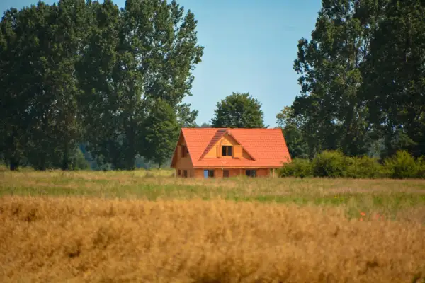 Jak uniknąć podatku od sprzedaży nieruchomości i zaoszczędzić pieniądze